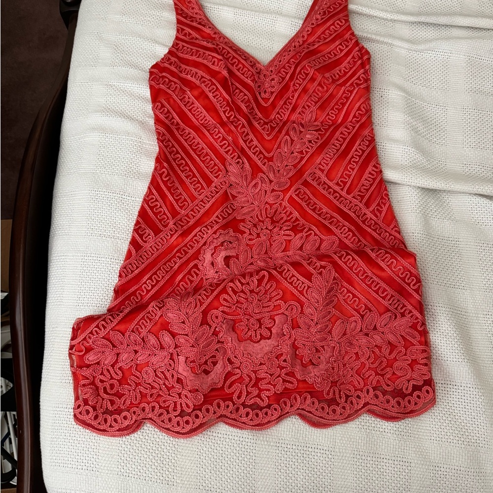 Lace Sleeveless Dress
